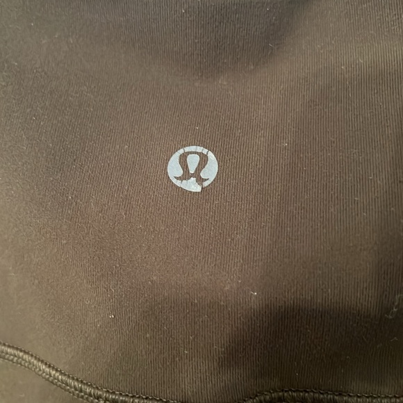 Green Lululemon winder under leggings size 8 - Picture 4 of 4